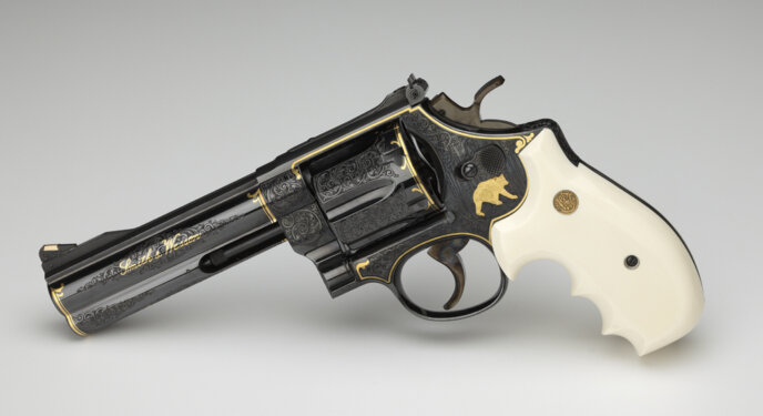 SMITH & WESSON CLASSIC 29