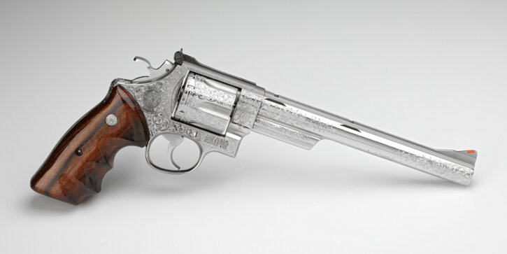 SMITH & WESSON MODEL 629-2